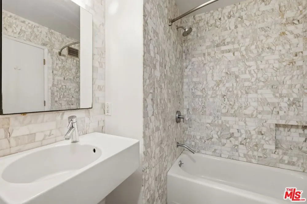 436 Via Roma Santa Barbara, CA 93110
