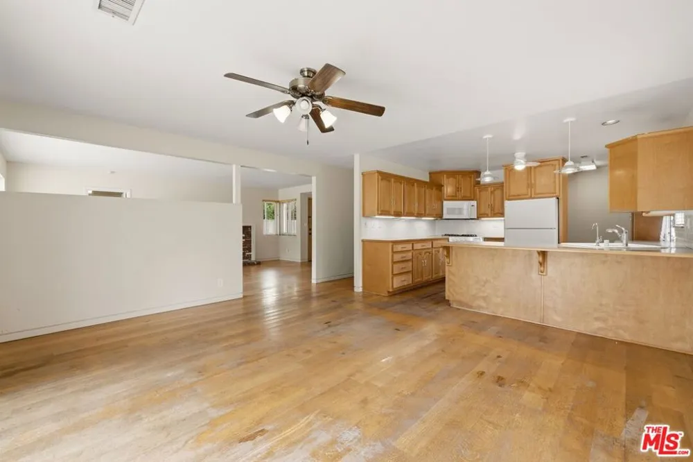 436 Via Roma Santa Barbara, CA 93110