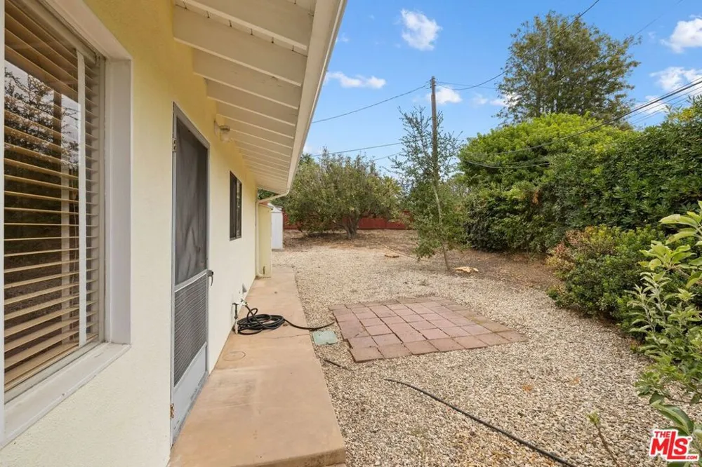436 Via Roma Santa Barbara, CA 93110