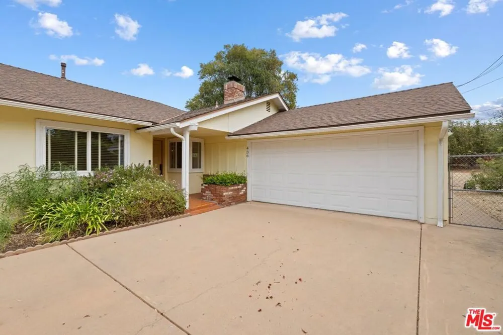 436 Via Roma Santa Barbara, CA 93110