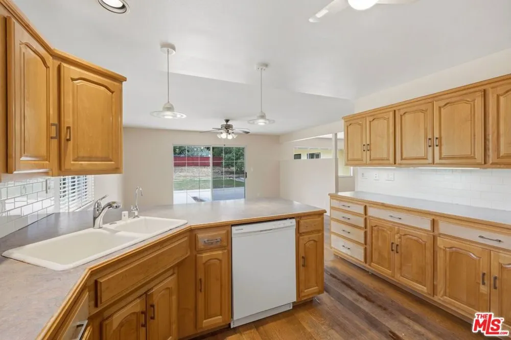 436 Via Roma Santa Barbara, CA 93110