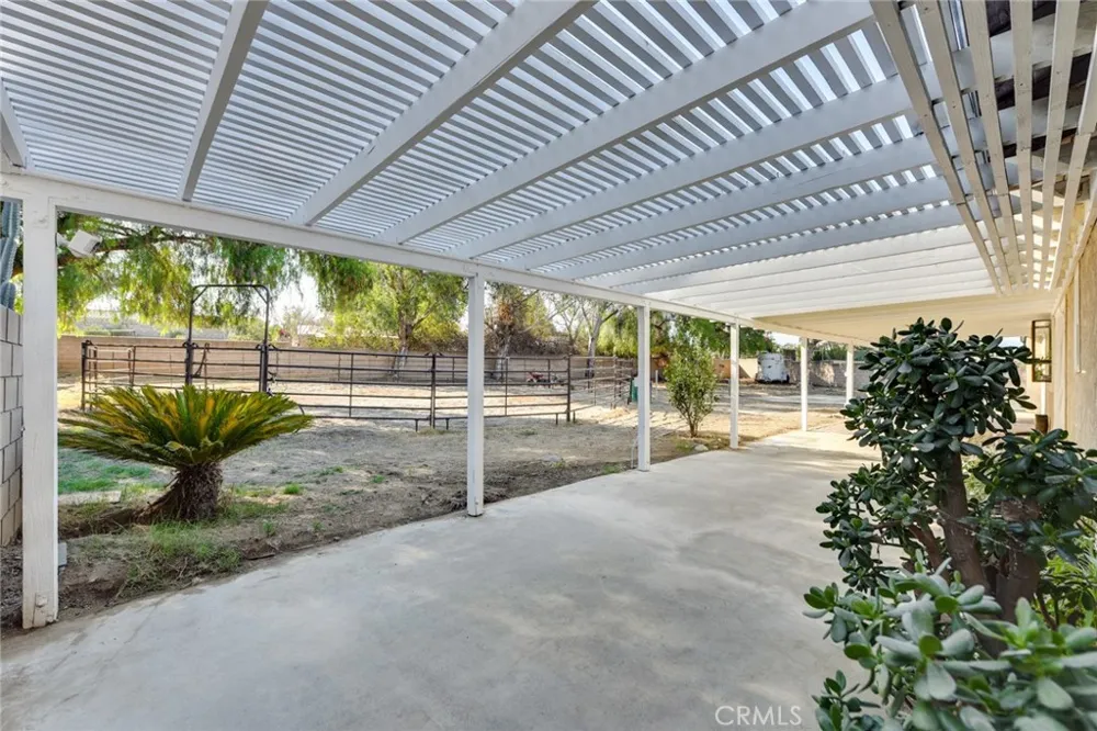 11200 Puente Way Jurupa Valley, CA 91752