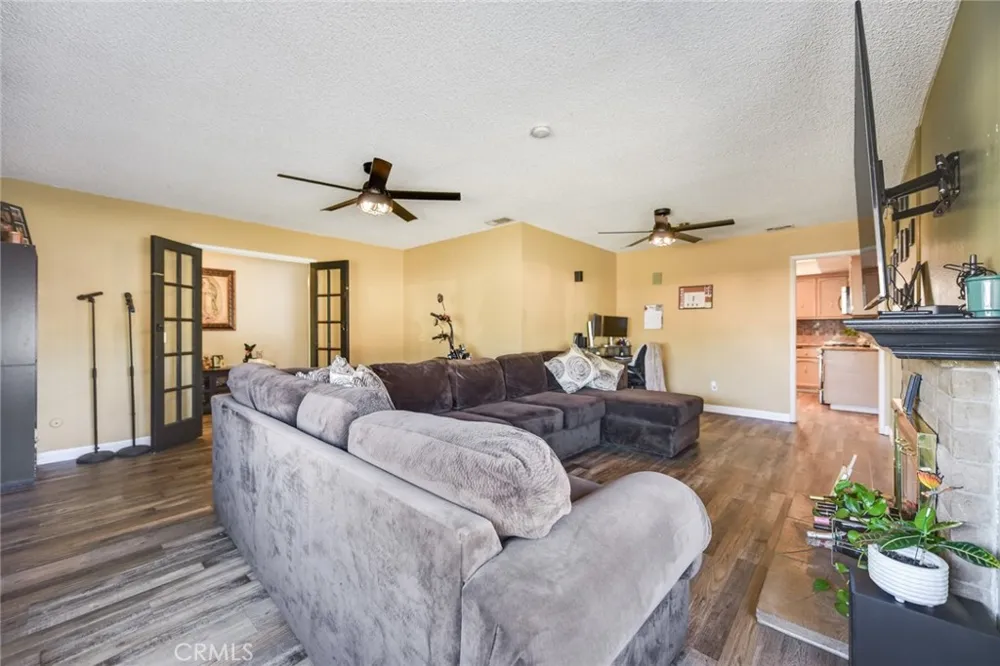 11200 Puente Way Jurupa Valley, CA 91752