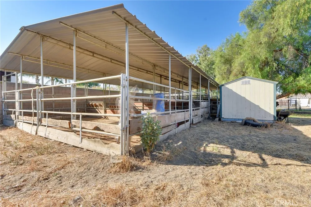 11200 Puente Way Jurupa Valley, CA 91752