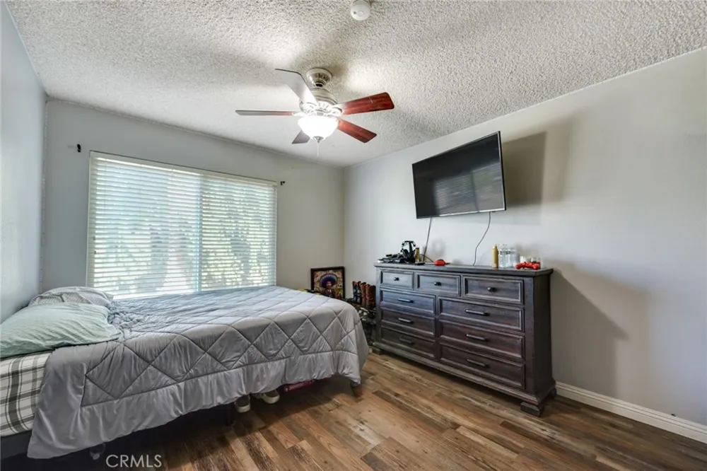 11200 Puente Way Jurupa Valley, CA 91752