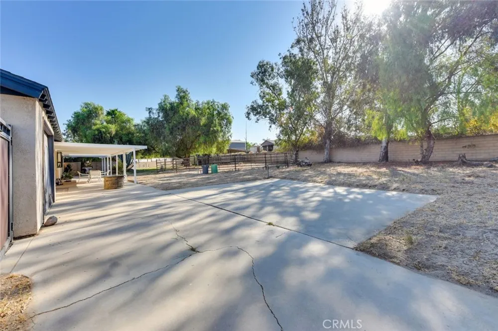 11200 Puente Way Jurupa Valley, CA 91752