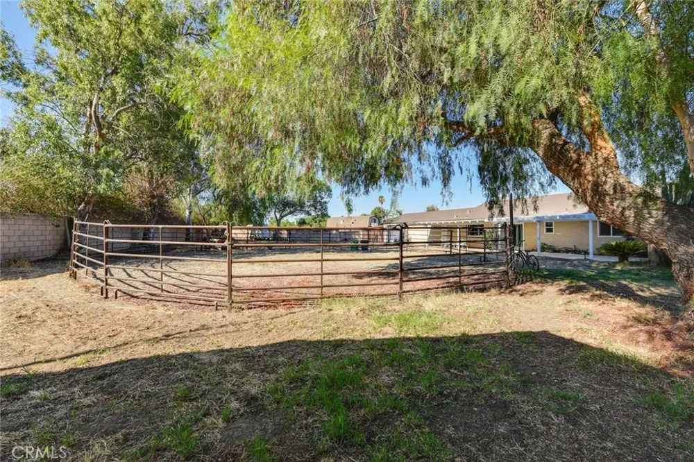 11200 Puente Way Jurupa Valley, CA 91752