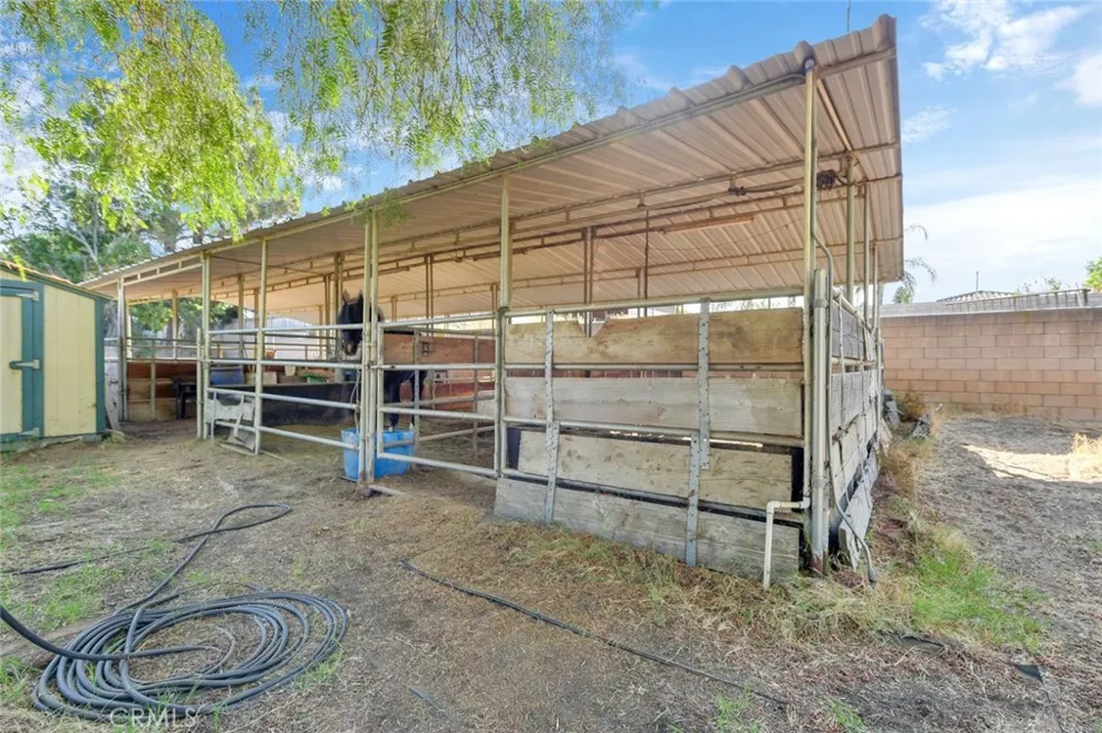 11200 Puente Way Jurupa Valley, CA 91752