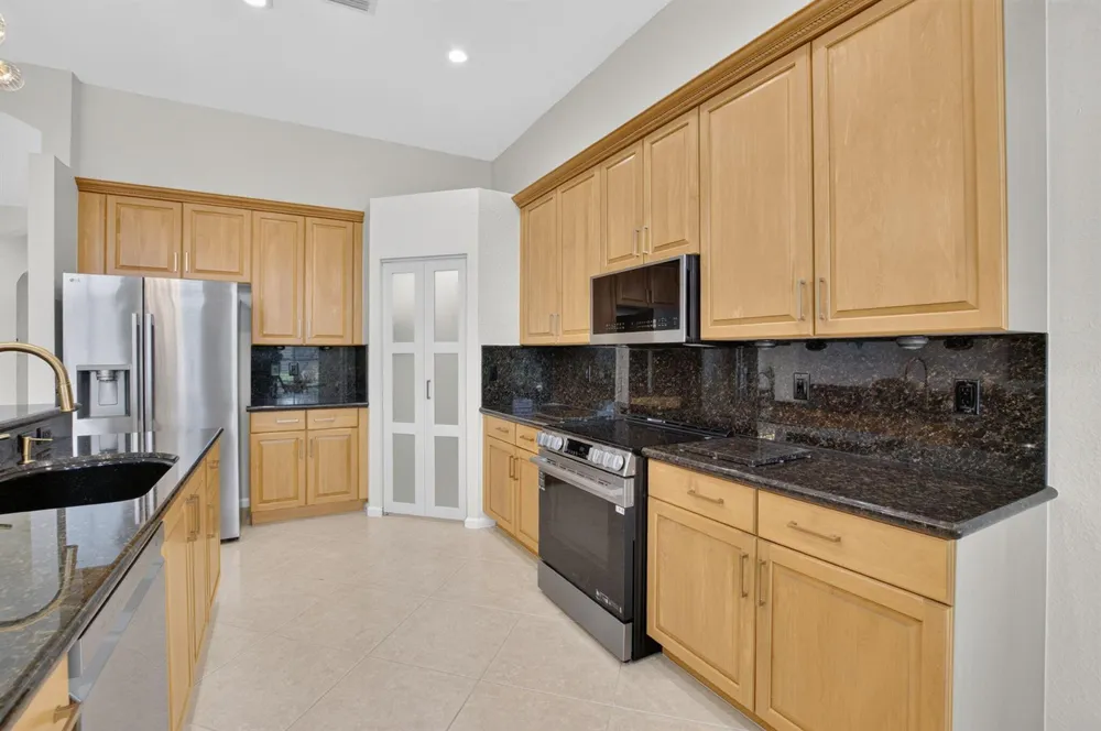 13048 ISABELLA TERRACE Delray Beach, FL 33446