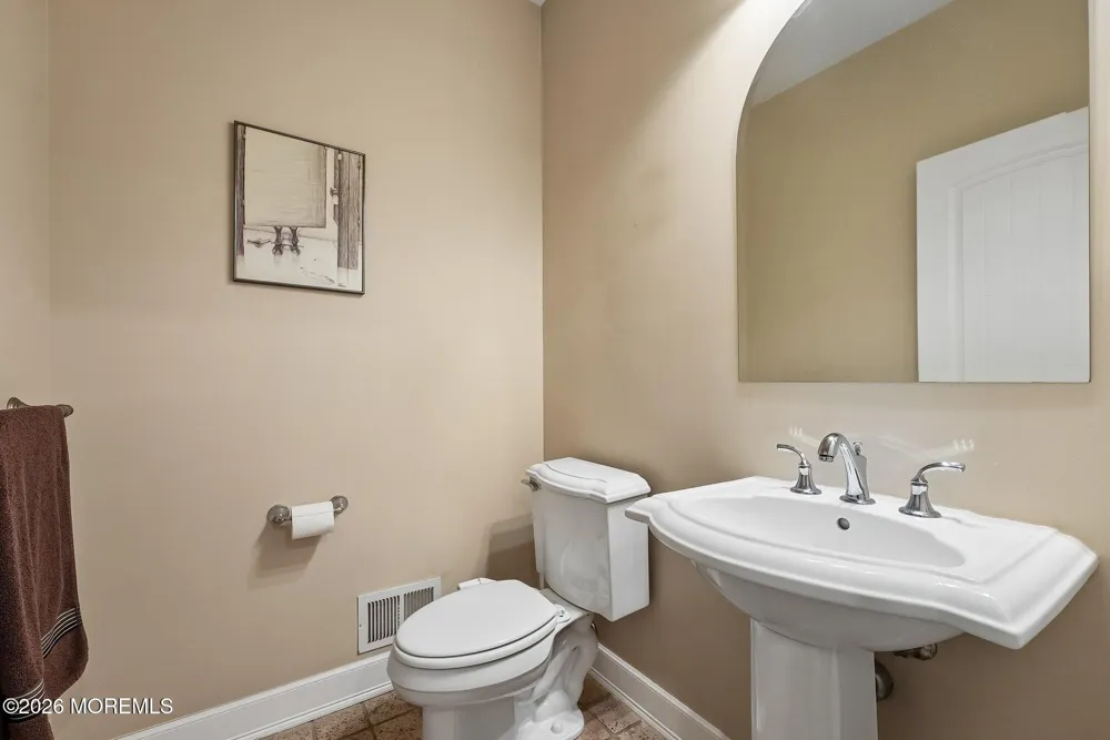 3204 Kickapoo Avenue Point Pleasant, NJ 08742