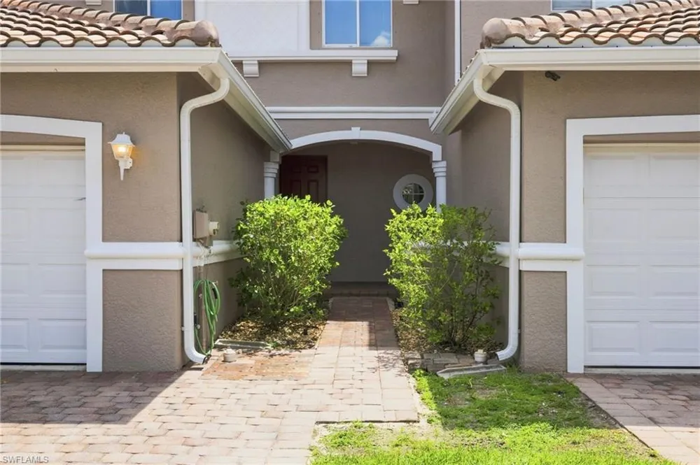 9977 Chiana Circle Fort Myers, FL 33905