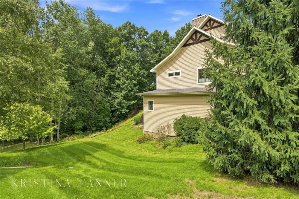 5782 Manchester Hills Drive SE Cascade Charter Township, MI 49546