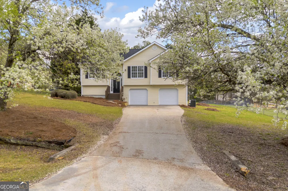 301 Jonaquil AVE Auburn, GA 30011