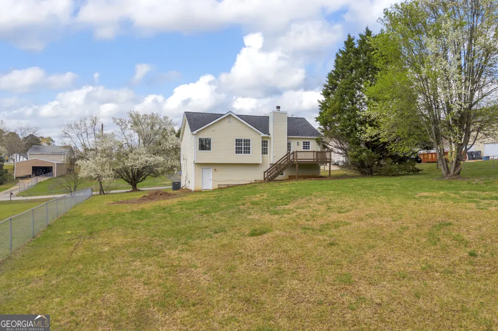 301 Jonaquil AVE Auburn, GA 30011