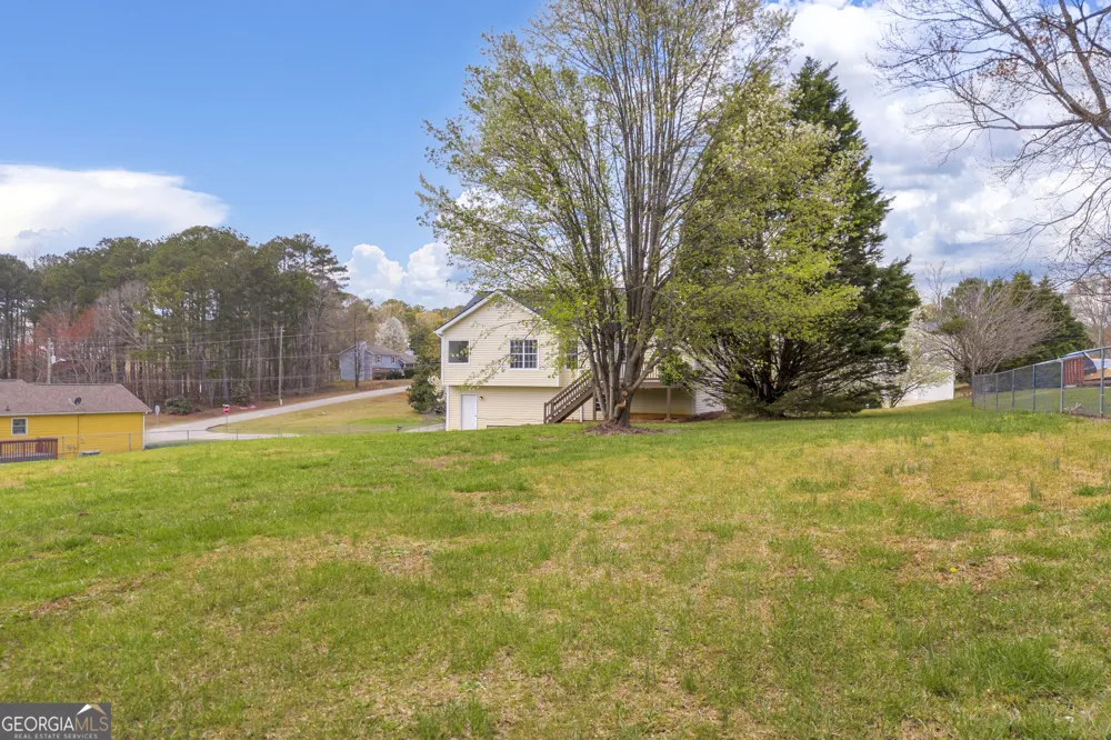 301 Jonaquil AVE Auburn, GA 30011