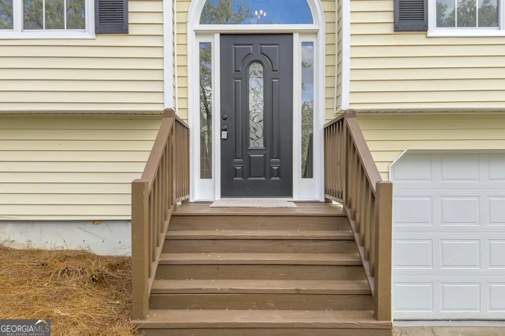 301 Jonaquil AVE Auburn, GA 30011