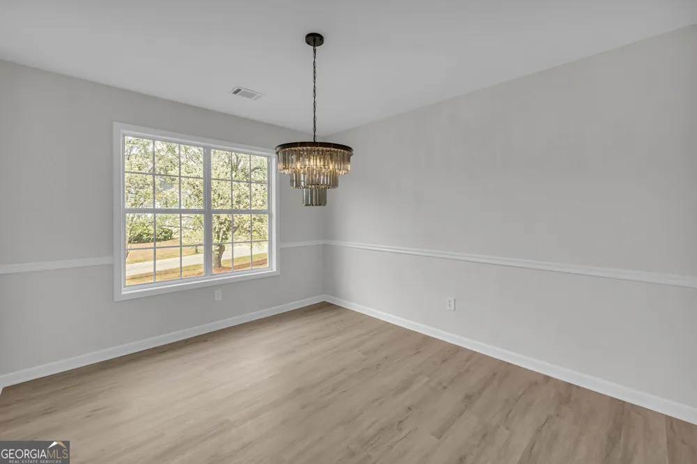 301 Jonaquil AVE Auburn, GA 30011