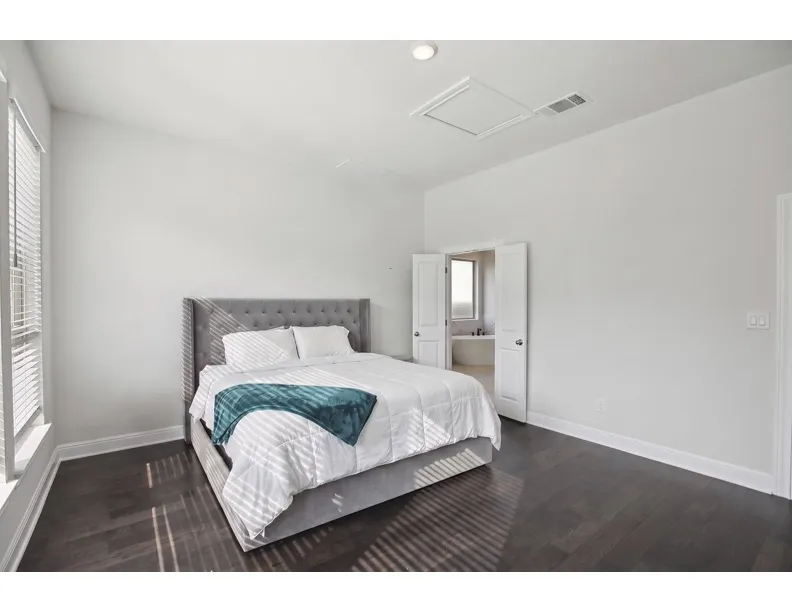 2436 Capestrano Circle Round Rock, TX 78665
