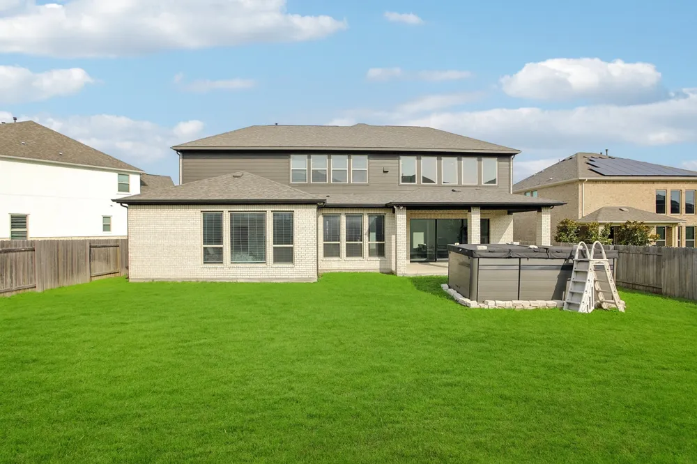 2436 Capestrano Circle Round Rock, TX 78665