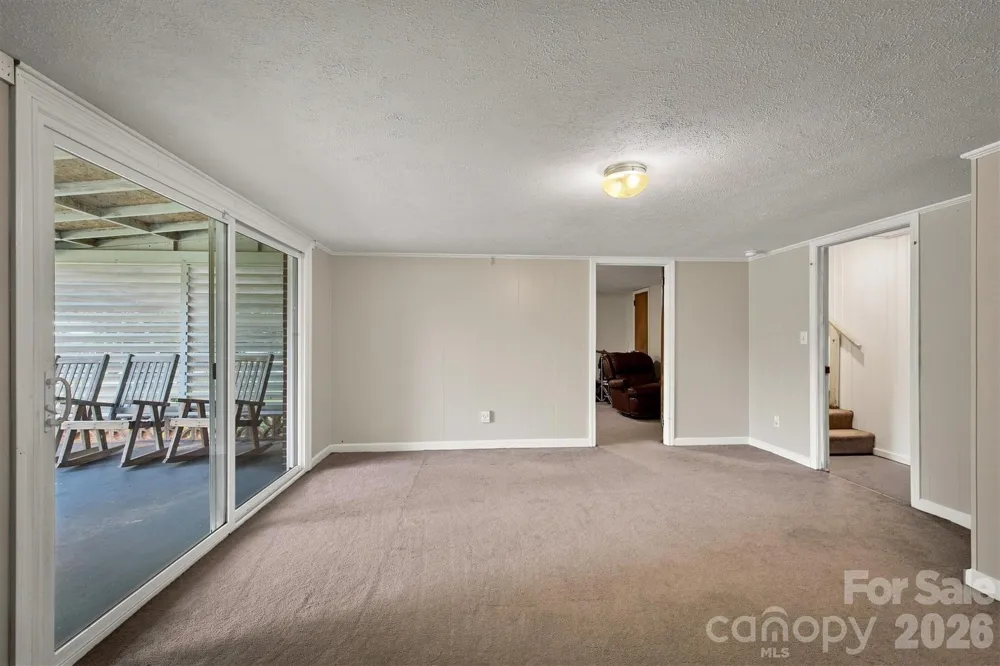 103 Park Street Morganton, NC 28655