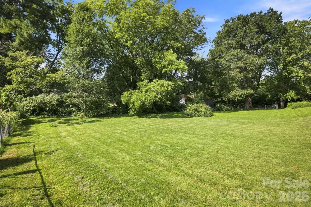103 Park Street Morganton, NC 28655