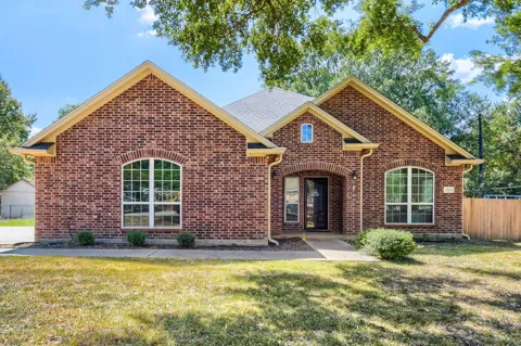 2215 Penick Road