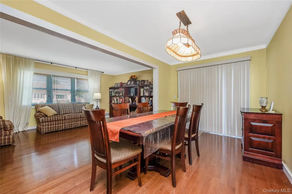 82 Herman Avenue North Babylon, NY 11703
