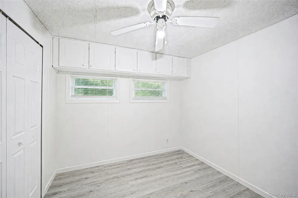 703 Fresh Pond ave #48 Calverton, NY 11933