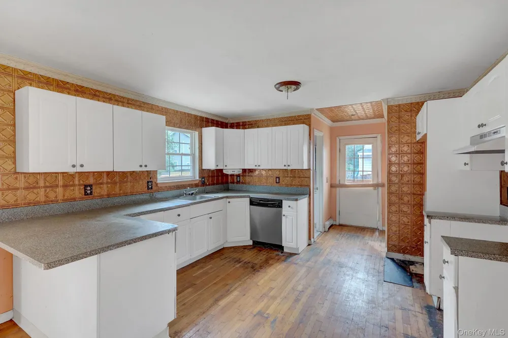 52 Arpage Drive E Shirley, NY 11967