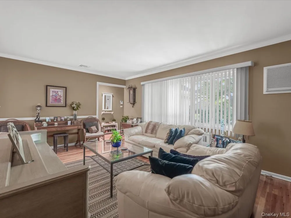 2643 Landman Lane North Bellmore, NY 11710