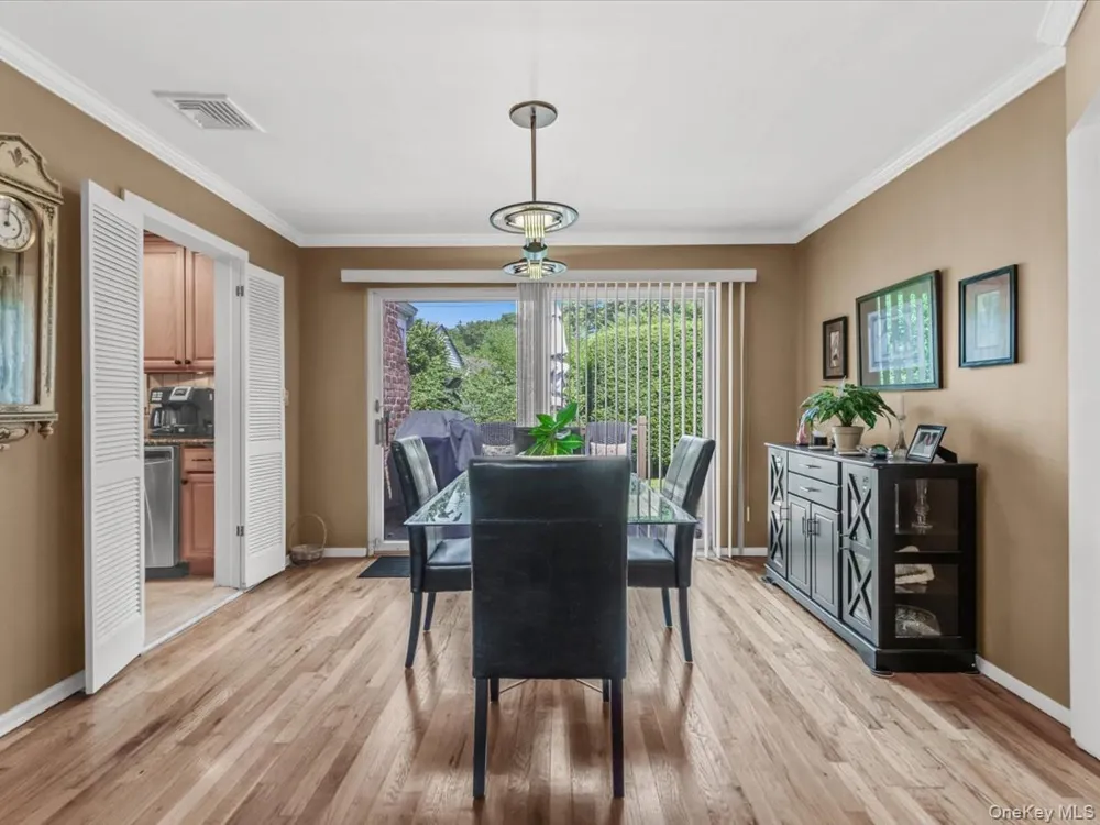 2643 Landman Lane North Bellmore, NY 11710