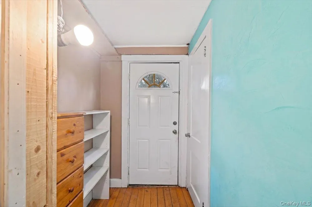 8 Geyser Place White Plains, NY 10607