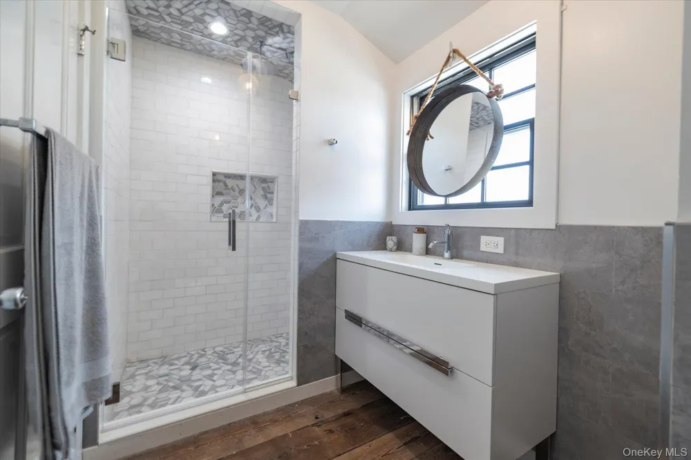 48 Vermont Street Long Beach, NY 11561