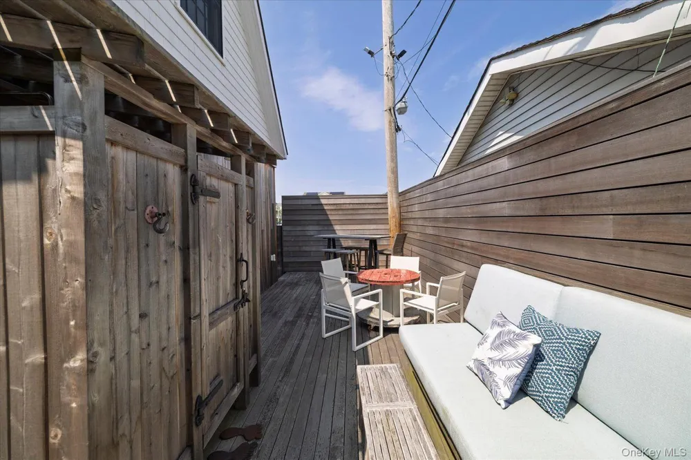 48 Vermont Street Long Beach, NY 11561