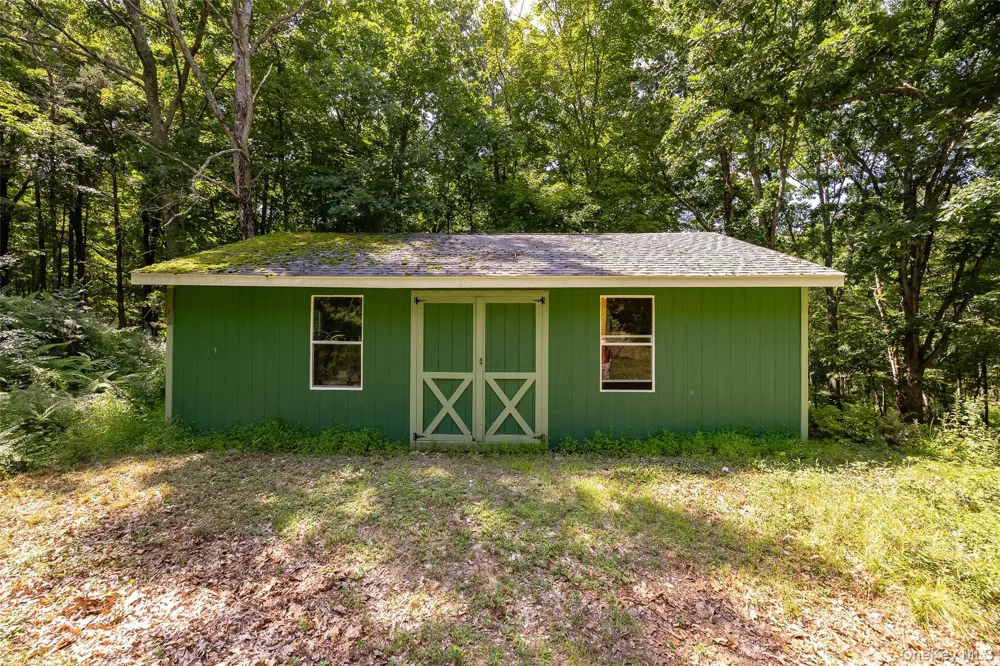 710 Pumpkin Lane Clinton Corners, NY 12514