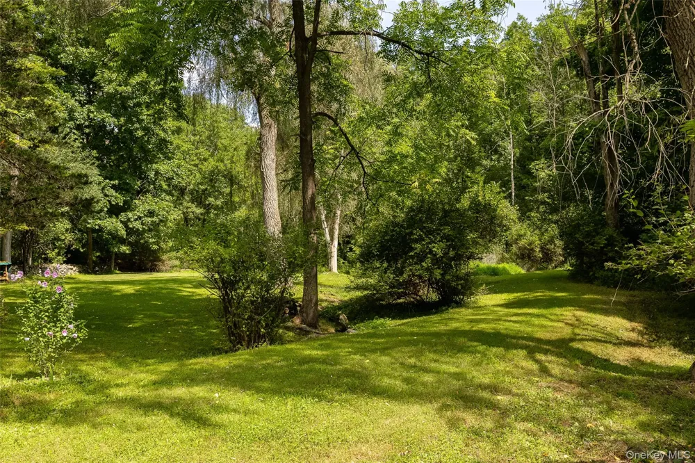710 Pumpkin Lane Clinton Corners, NY 12514