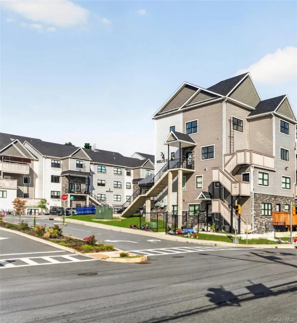4 Melitz Street #216 Monroe, NY 10950