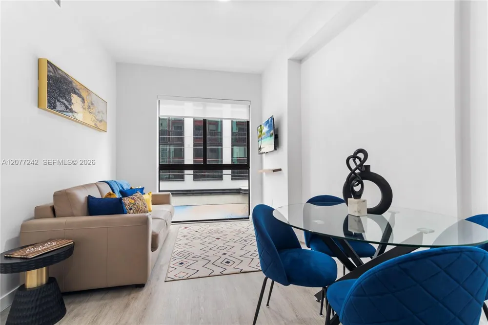 136 NW 26th St #207 Miami, FL 33127