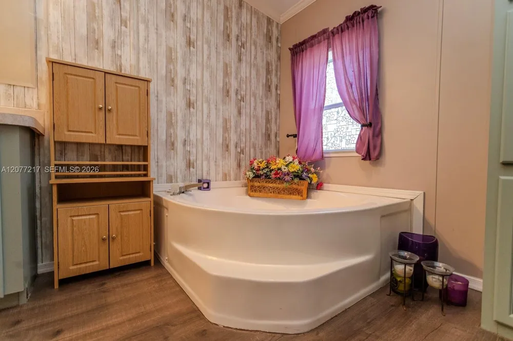 4075 Fort Center Avenue La Belle, FL 33935