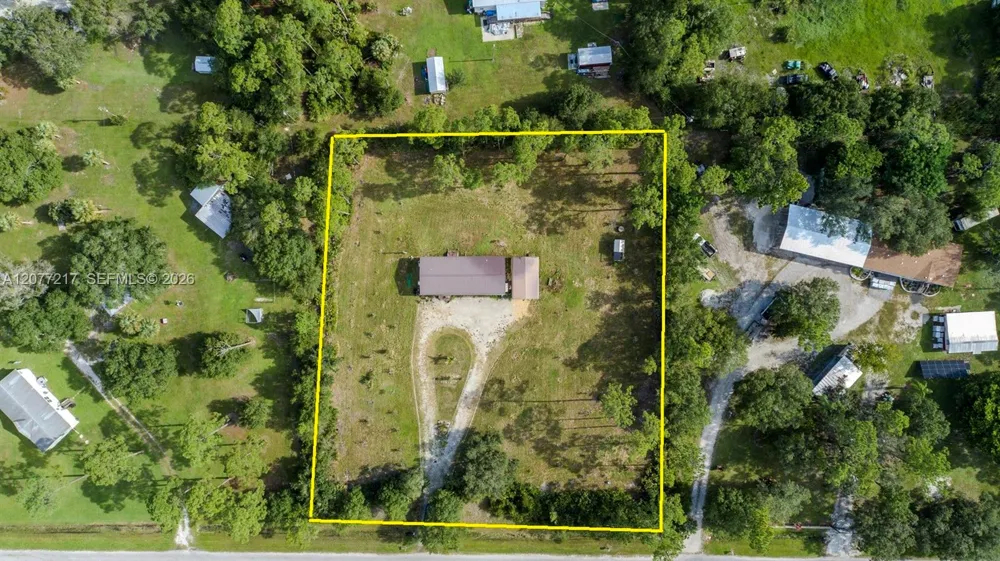 4075 Fort Center Avenue La Belle, FL 33935