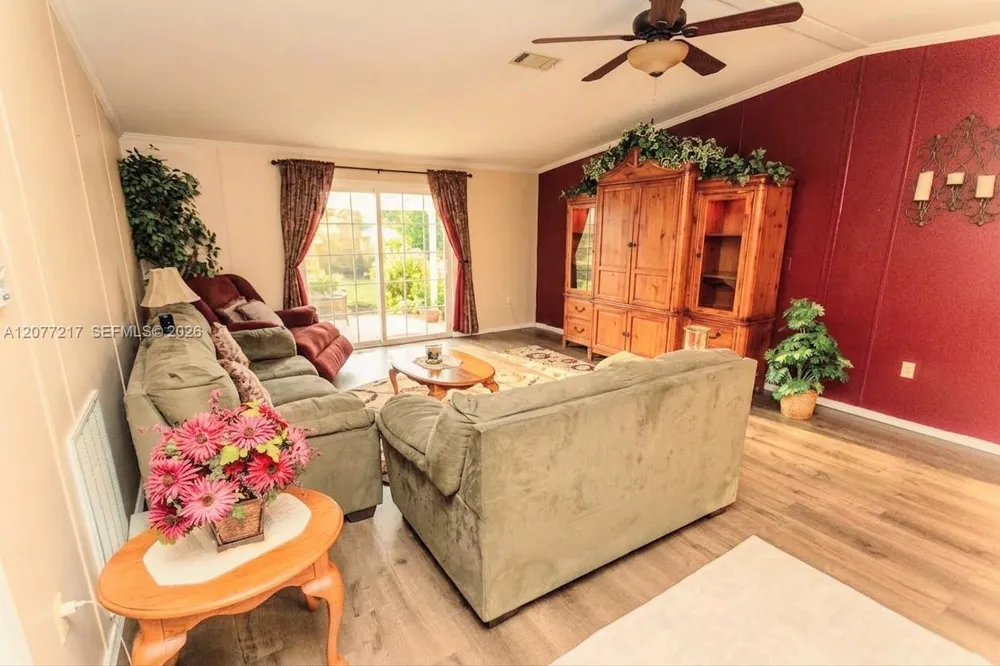 4075 Fort Center Avenue La Belle, FL 33935