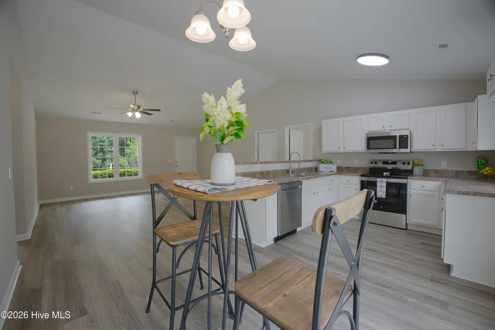 212 Sweet Gum Lane Richlands, NC 28574