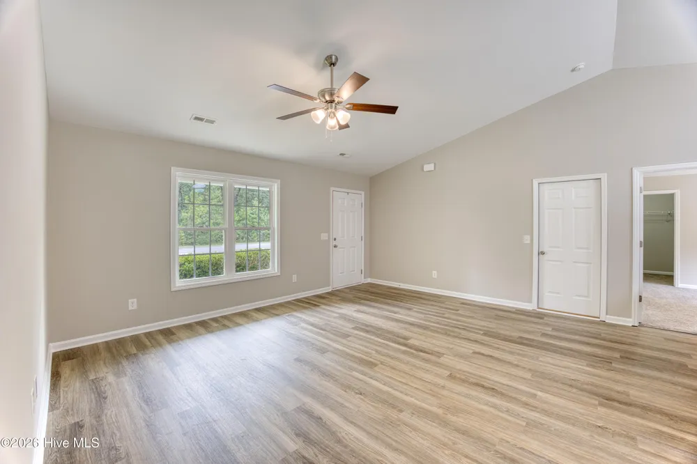 212 Sweet Gum Lane Richlands, NC 28574