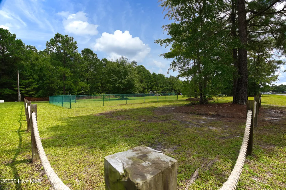 212 Sweet Gum Lane Richlands, NC 28574