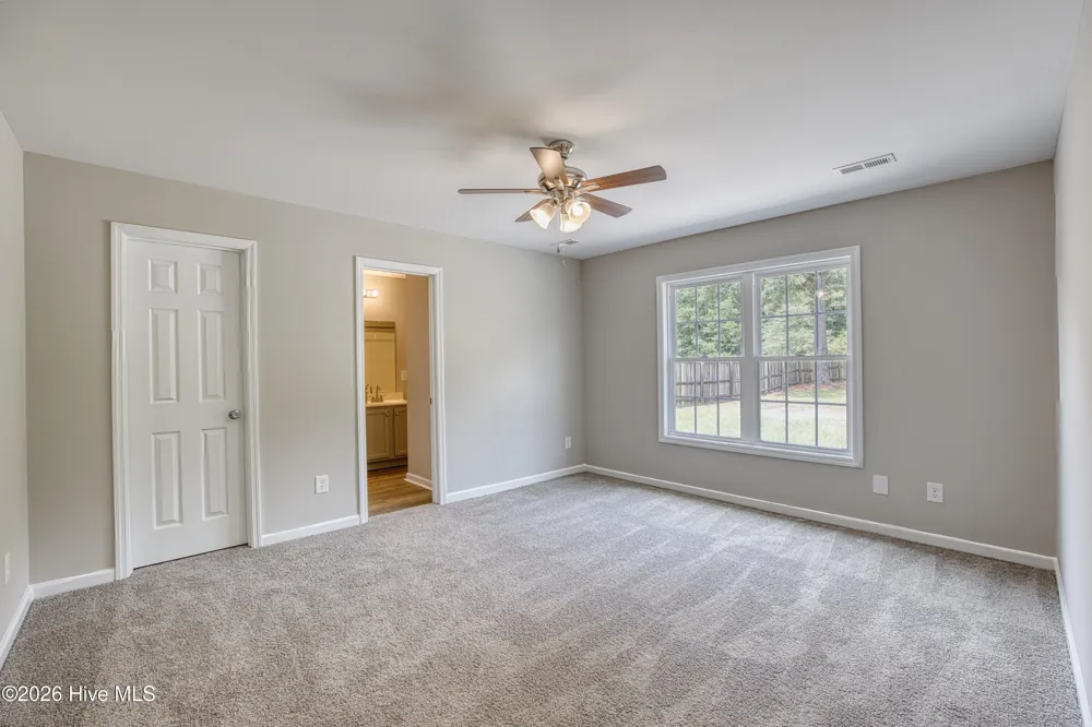 212 Sweet Gum Lane Richlands, NC 28574