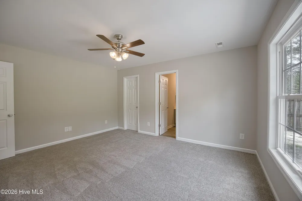 212 Sweet Gum Lane Richlands, NC 28574