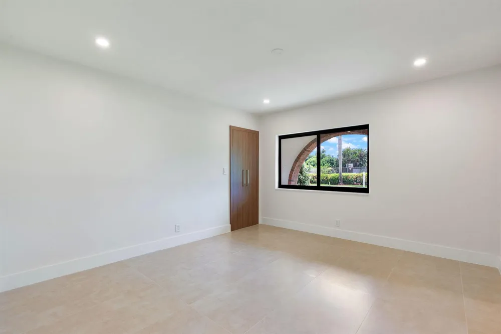 11851 NW 7TH STREET Plantation, FL 33325
