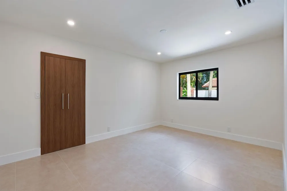 11851 NW 7TH STREET Plantation, FL 33325