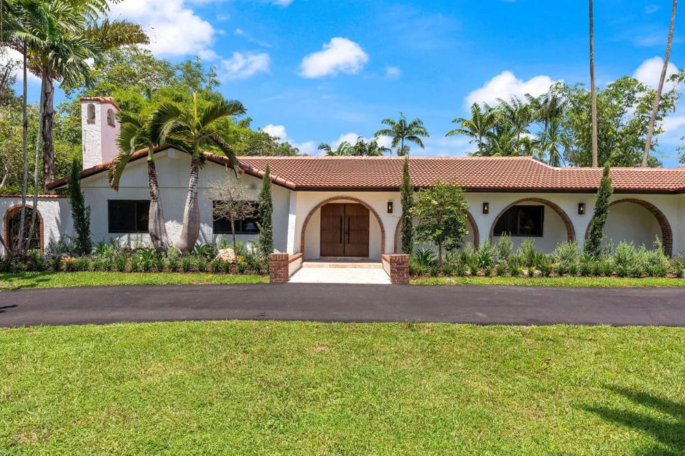 11851 NW 7TH STREET Plantation, FL 33325