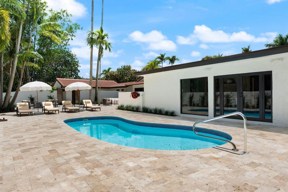 11851 NW 7TH STREET Plantation, FL 33325